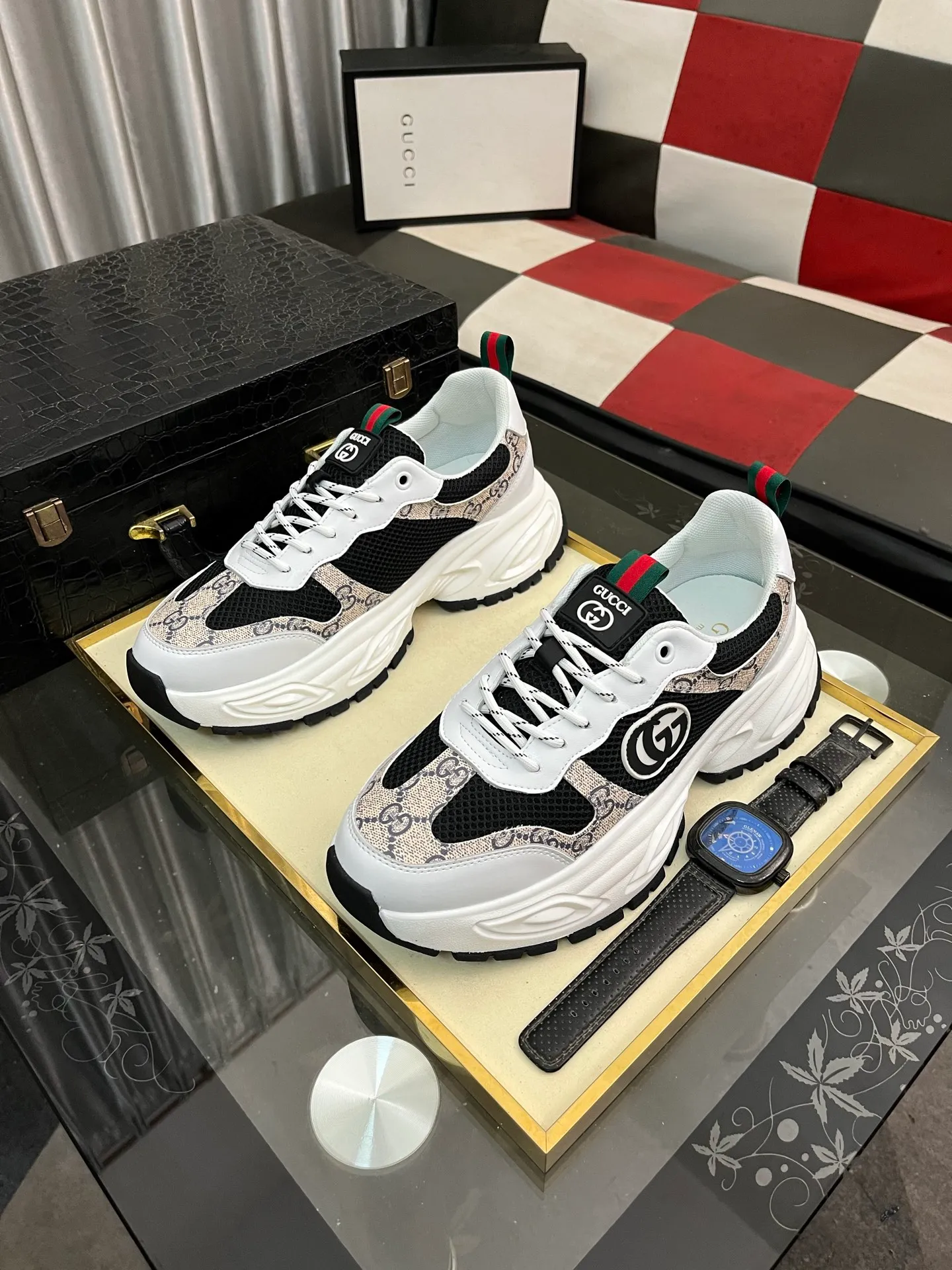 Men's Men's Shoes 💰458⌚️⌚️《GUCCI》The latest hot-selling casual shoes, top brand [seduce] luxury~purchase, top~quality. Products sold at the counter [strong] Original embossed calfskin fabric ➕ Comfortable sheepskin lining, available in 38-443️⃣ colors